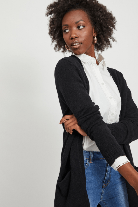 VILA Viril Cardigan kort | Lækker blød strikcardigan i klassisk sort | Bestseller